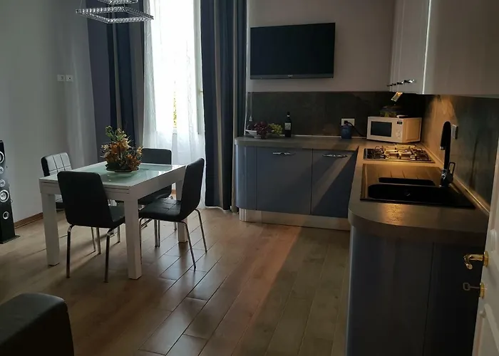 Vittoria's Bridge Flat Apartament