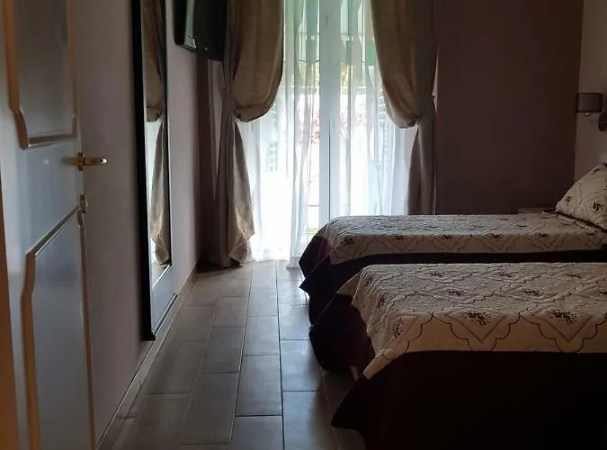 Vittoria's Bridge Flat Apartament Florencja