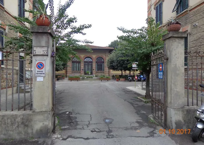 Vittoria's Bridge Flat Apartament Florencja